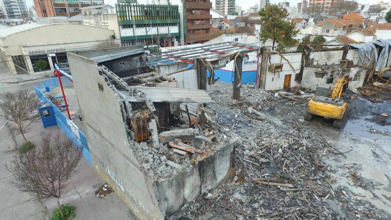 IMG-20160626-WA031