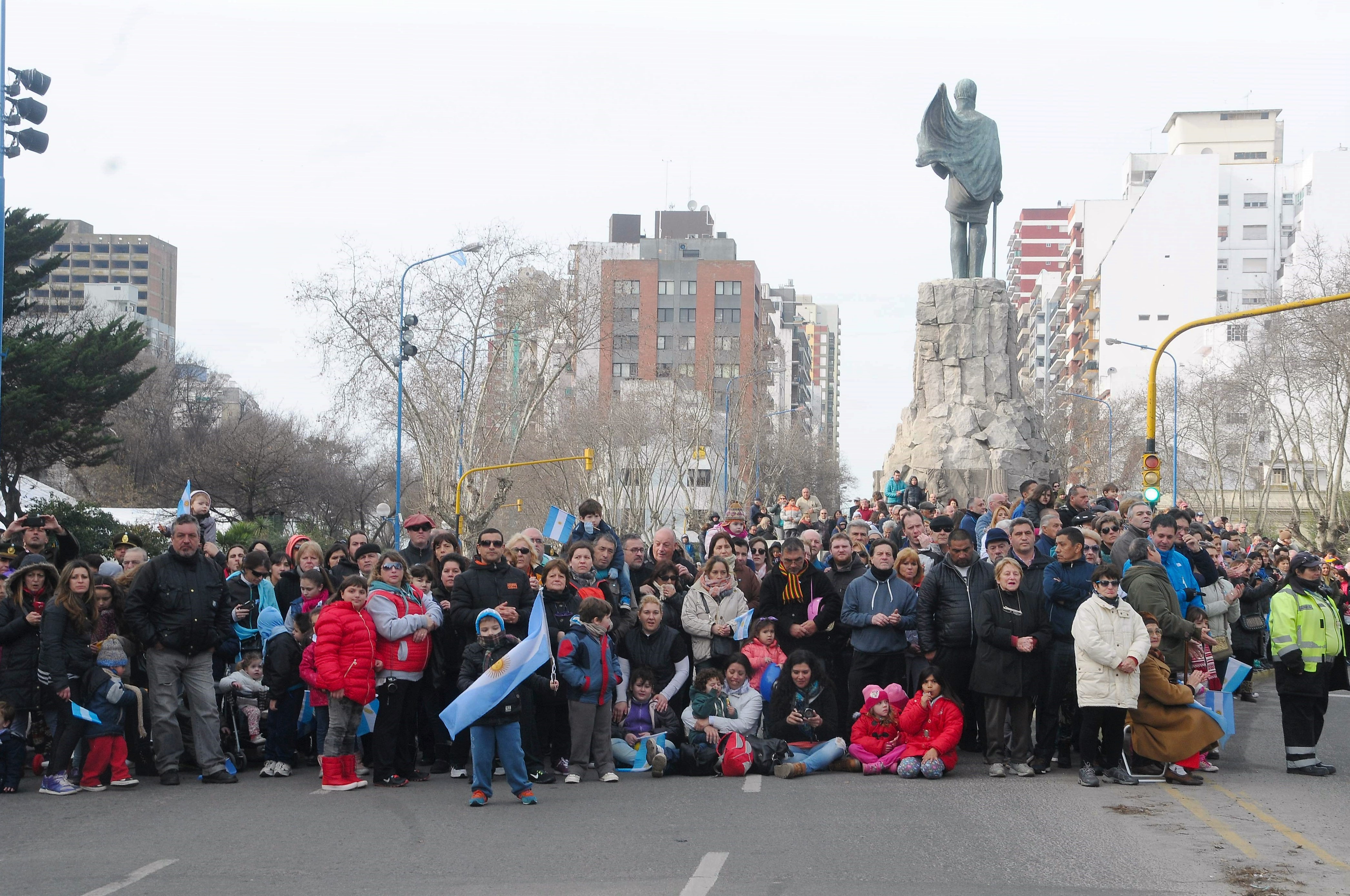 DESFILE77