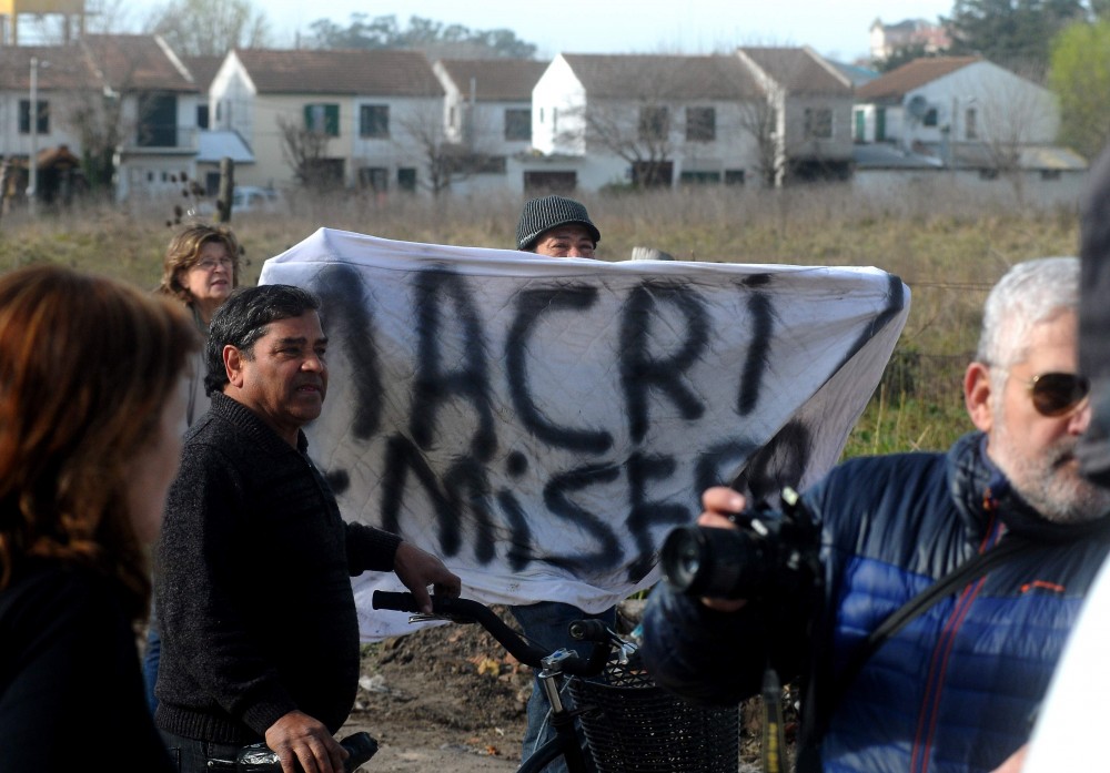 Macri 56